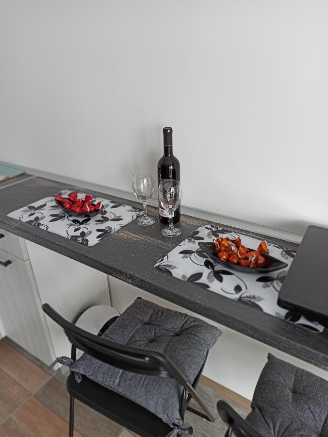 Apartment Lastin Put